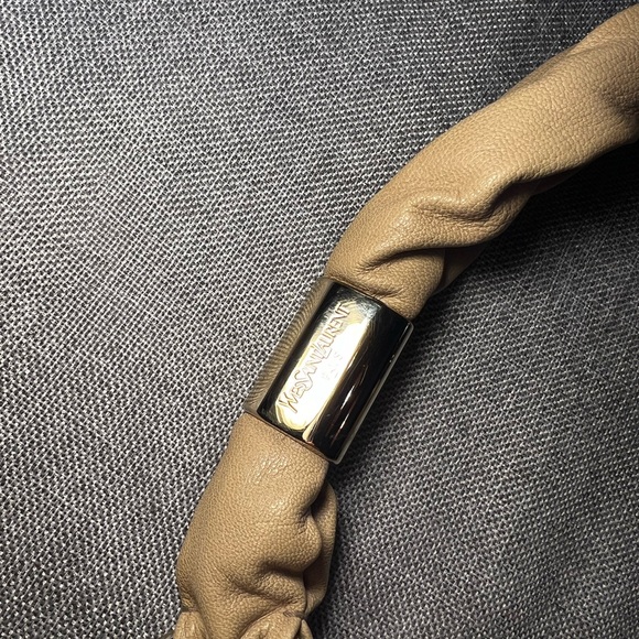 YSL Yves Saint Laurent Beige Leather St. Tropez Hobo Purse - Picture 6 of 12